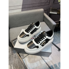 Prada Low Shoes